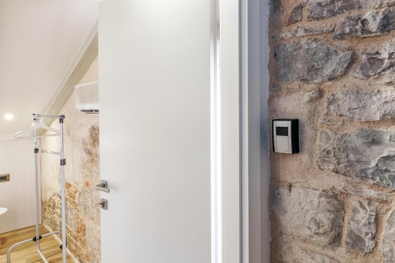 Sweet Rooms Luri Split Exterior photo