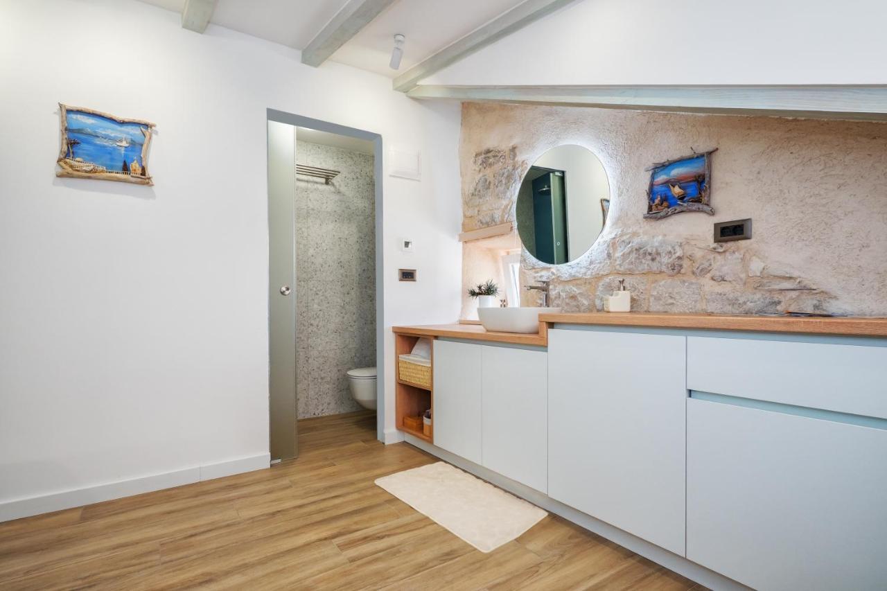 Sweet Rooms Luri Split Exterior photo