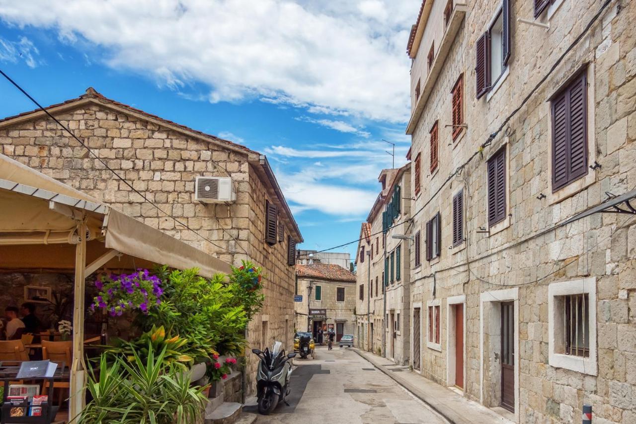 Sweet Rooms Luri Split Exterior photo